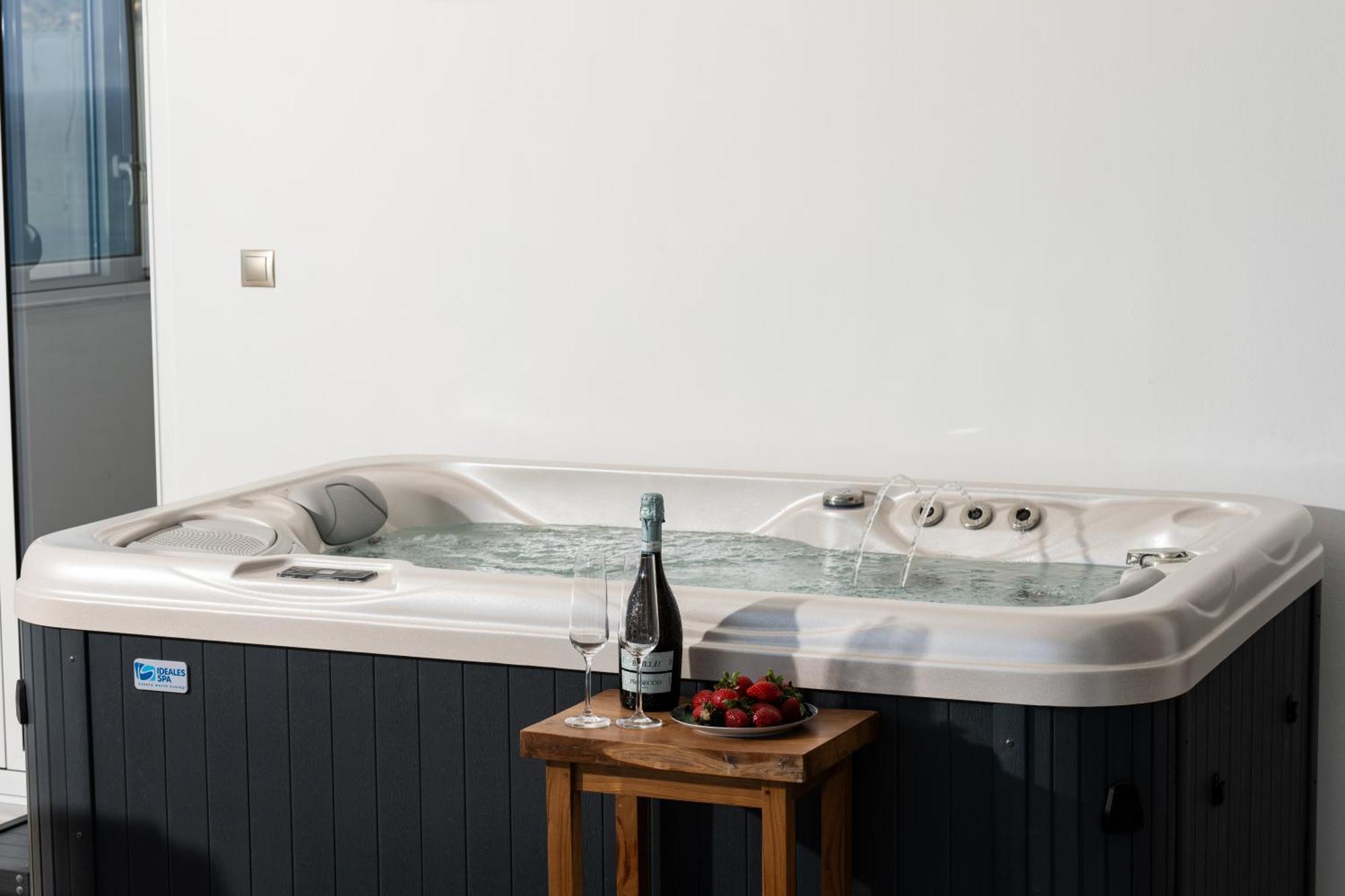 Secret View Apartment, With Private Jacuzzi Rétino Exterior foto